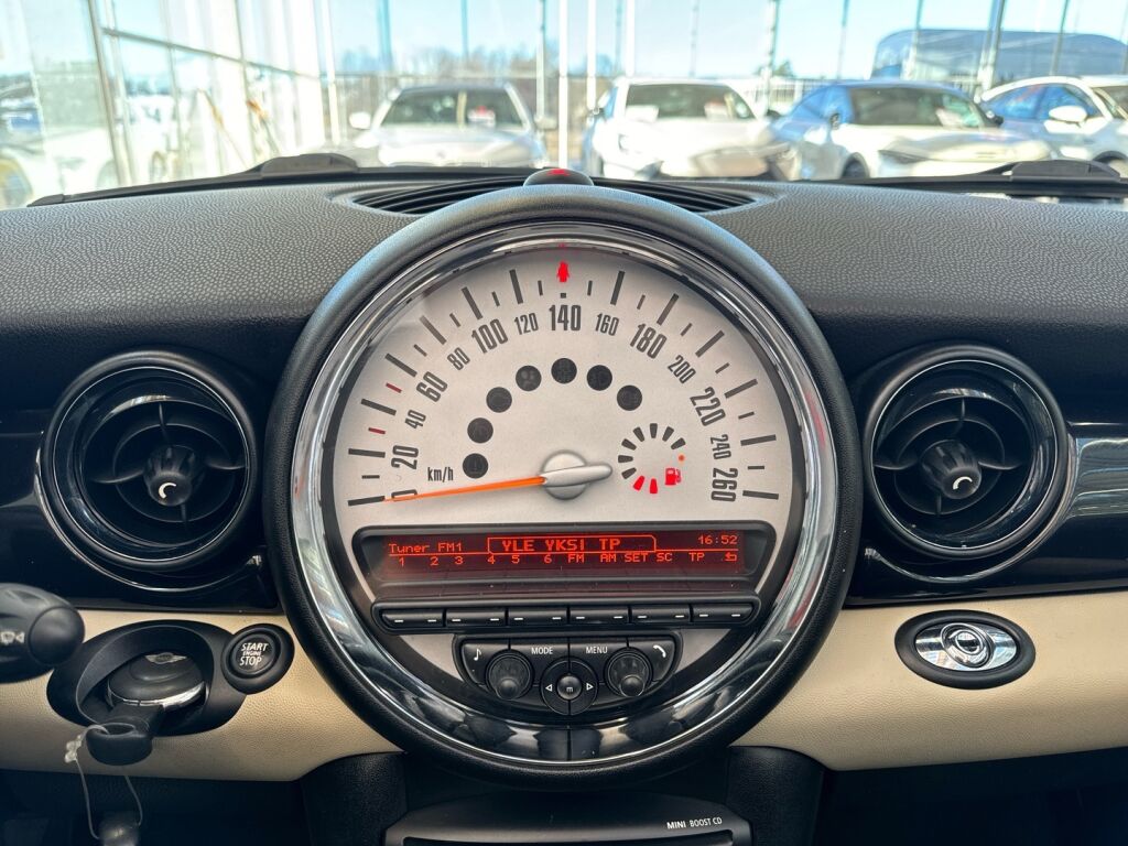 Mini Cooper 2011 Harmaa