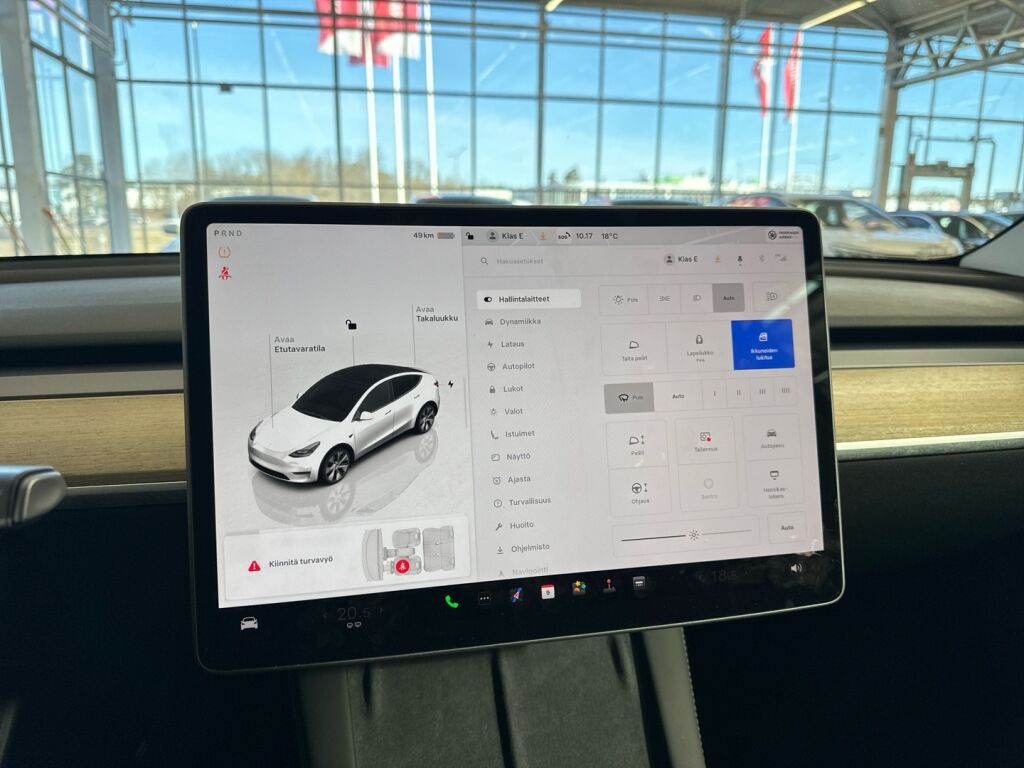 Tesla Model Y 2023 Valkoinen