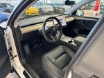 Tesla Model Y 2023 Valkoinen