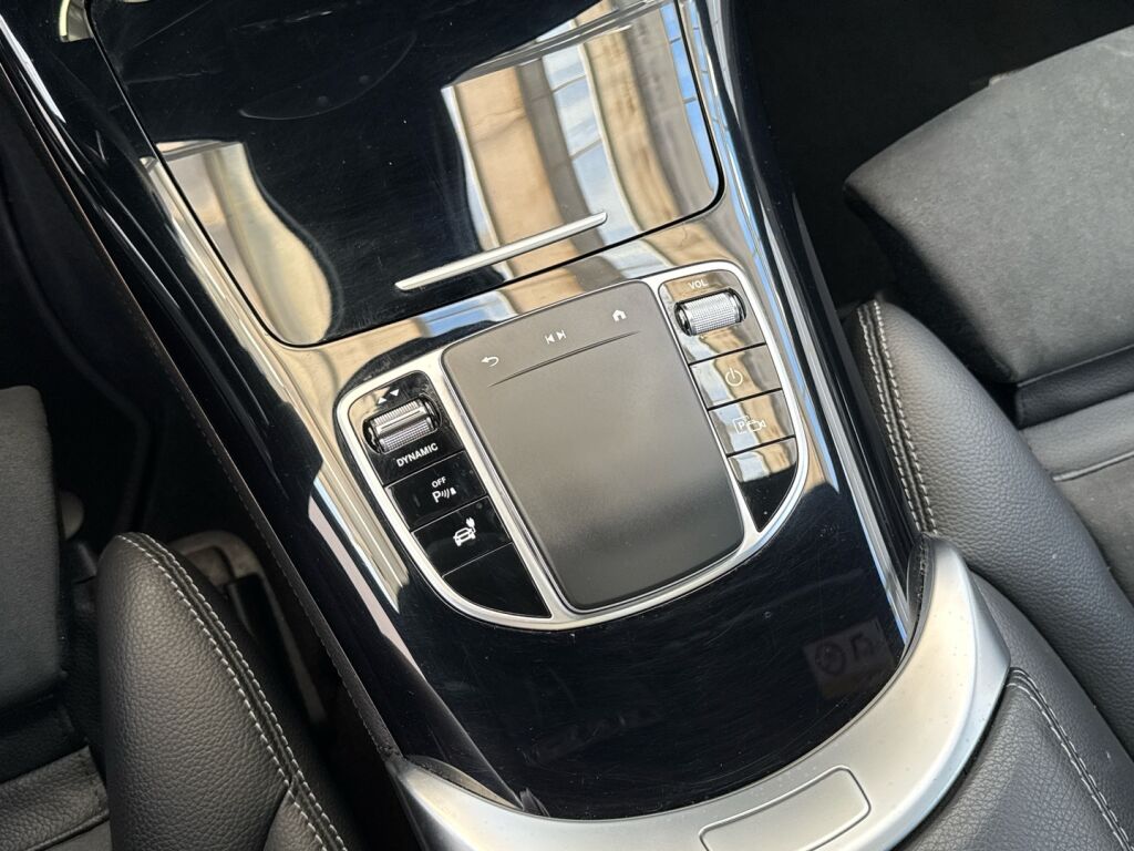 Mercedes-Benz EQC 2023 