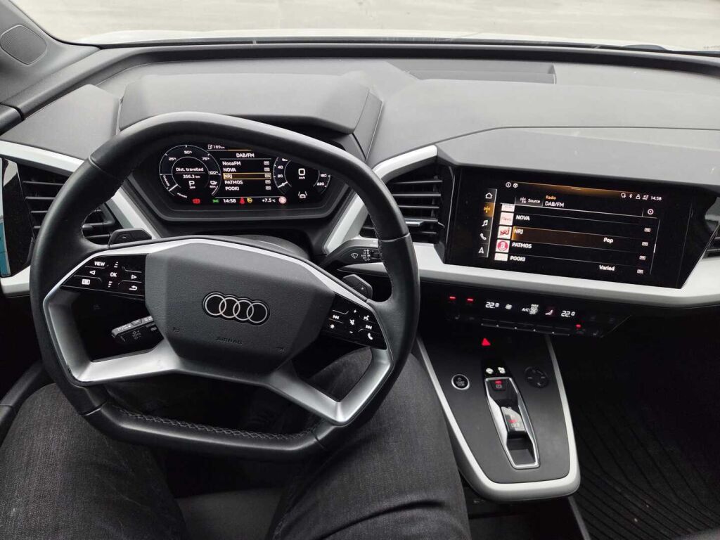 Audi Q4 e-tron 2023 Valkoinen