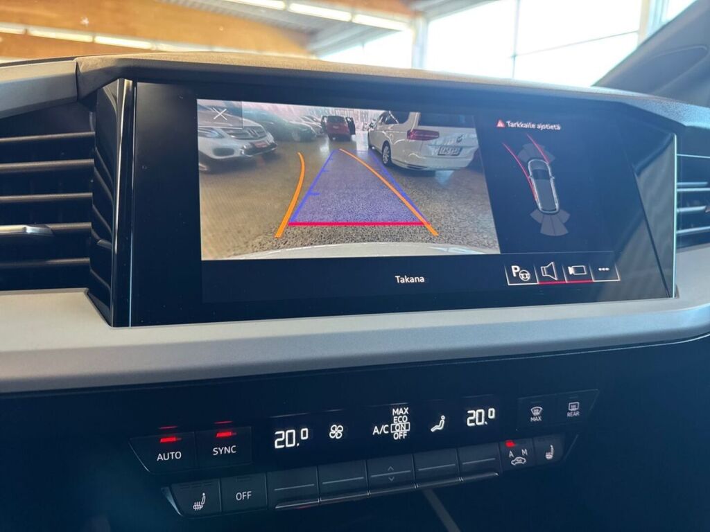 Audi Q4 e-tron 2023 Valkoinen