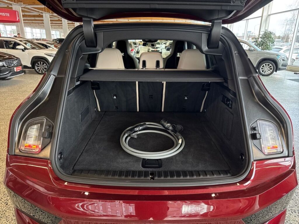 BMW iX 2023 Punainen