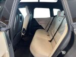 BMW iX 2023 Punainen