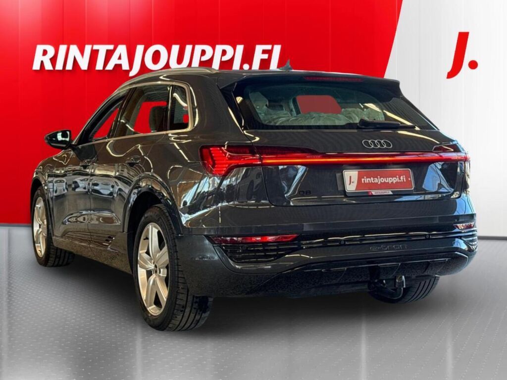 Audi Q8 e-tron 2023 Harmaa