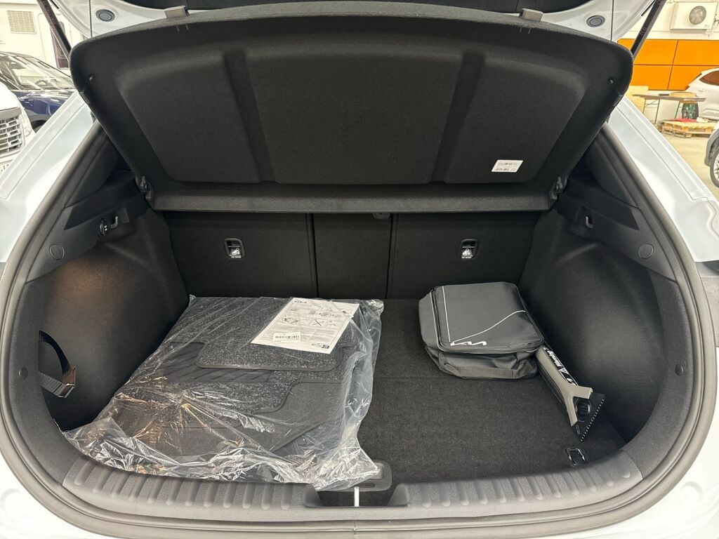 Kia XCeed 2026 Valkoinen