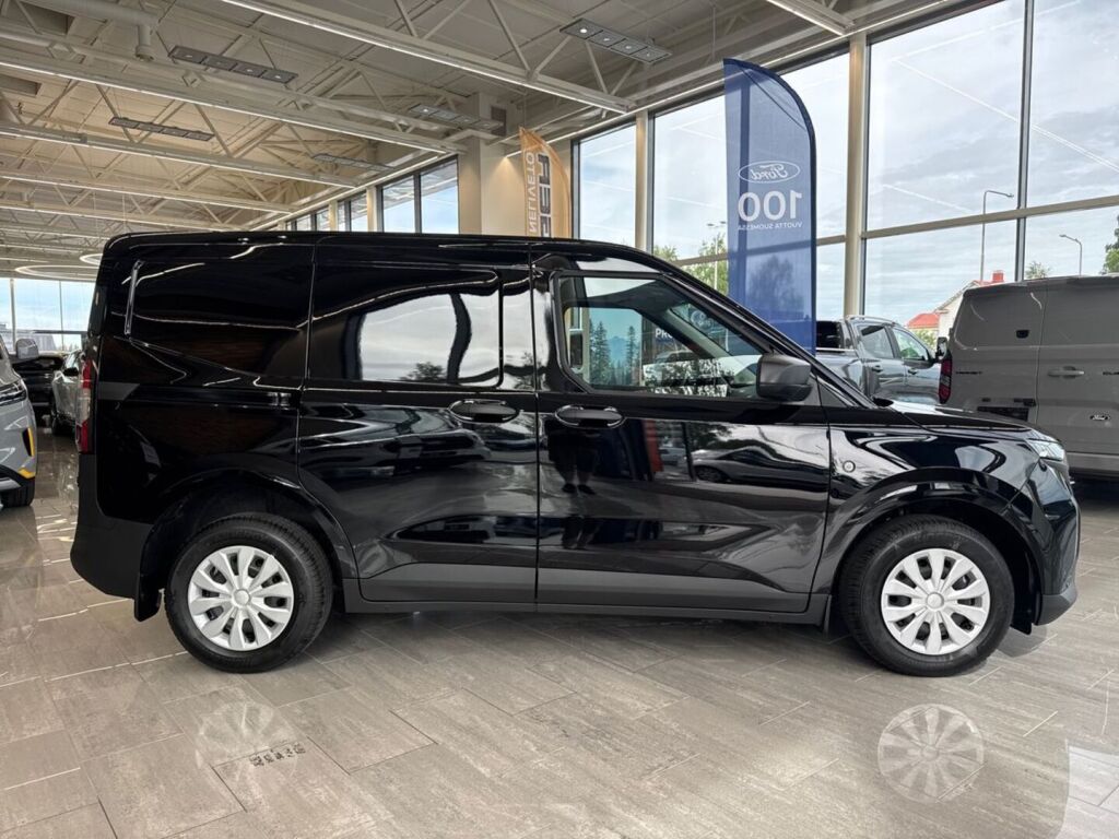 Ford Transit Courier 2026 Agate Black