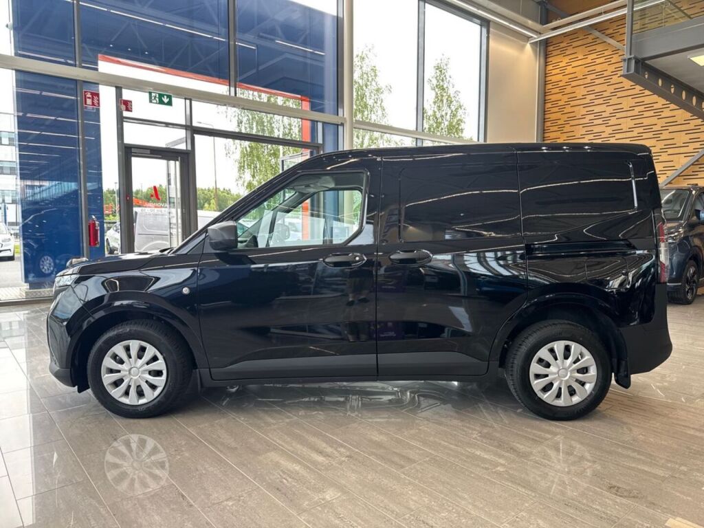 Ford Transit Courier 2026 Agate Black