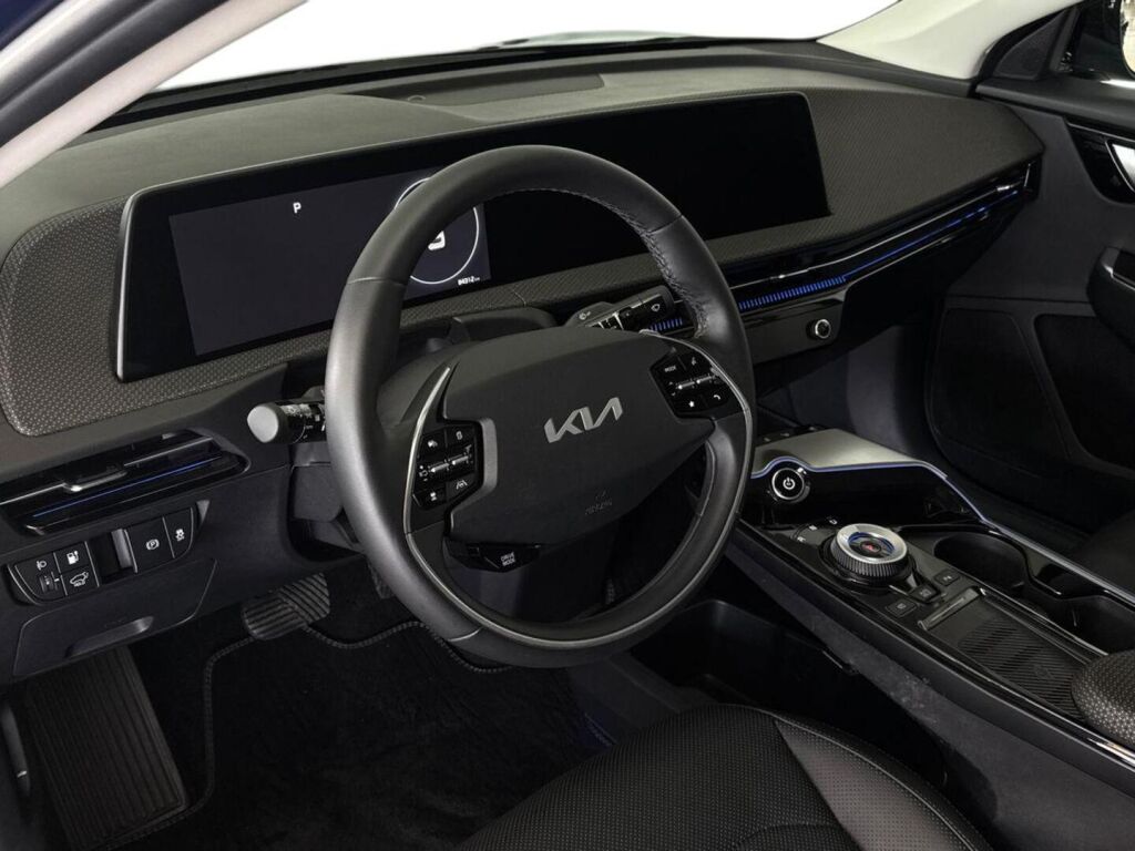 Kia EV6 2022 Sininen
