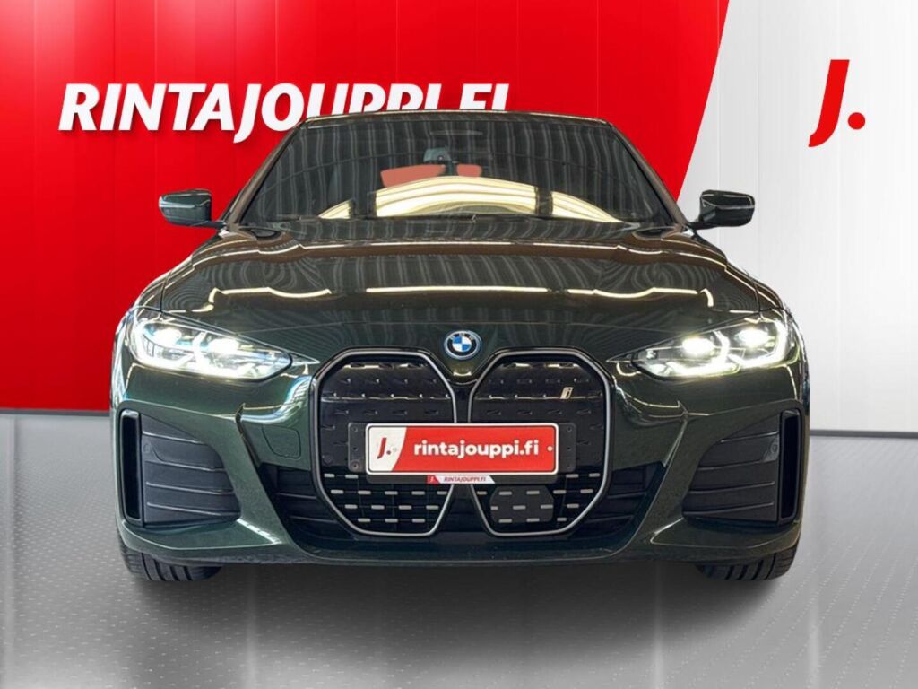 BMW I4 2023 Vihreä