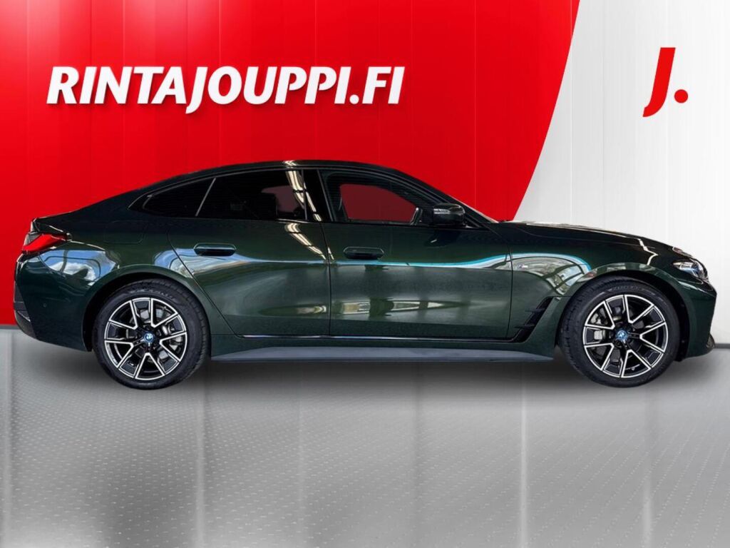 BMW I4 2023 Vihreä