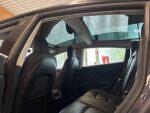 Tesla Model 3 2023 Harmaa