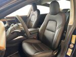 Tesla Model 3 2021 Sininen