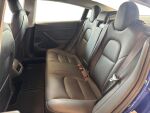 Tesla Model 3 2021 Sininen