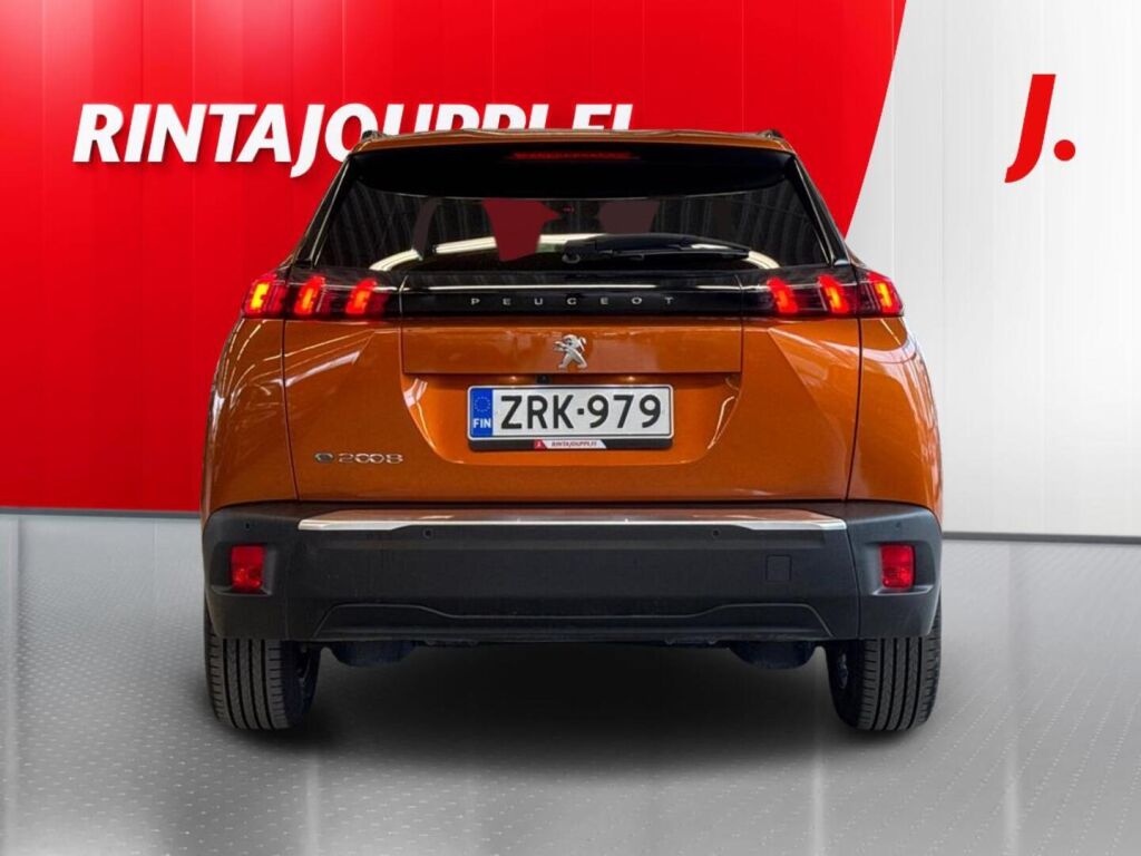 Peugeot e-2008 2023 Oranssi