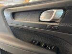 Volvo C40 2023 Musta