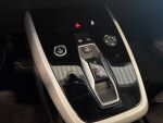 Audi Q4 e-tron 2022 Musta