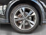 Audi Q4 e-tron 2022 Musta