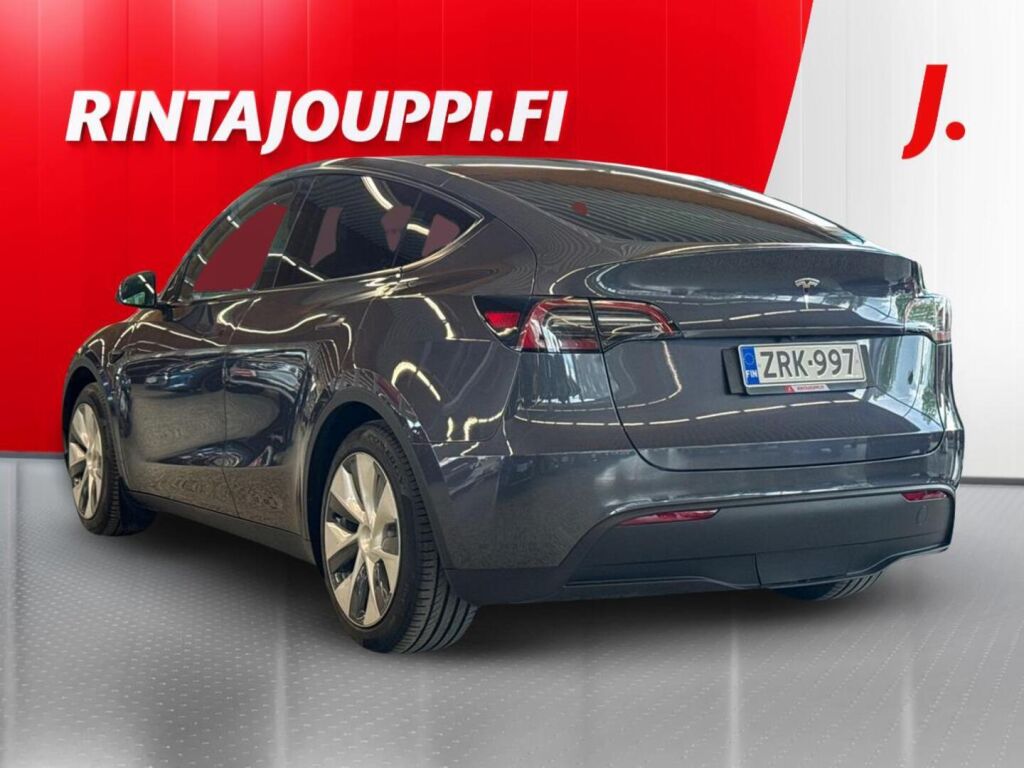 Tesla Model Y 2023 Harmaa