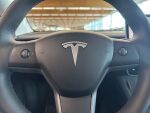 Tesla Model Y 2023 Harmaa