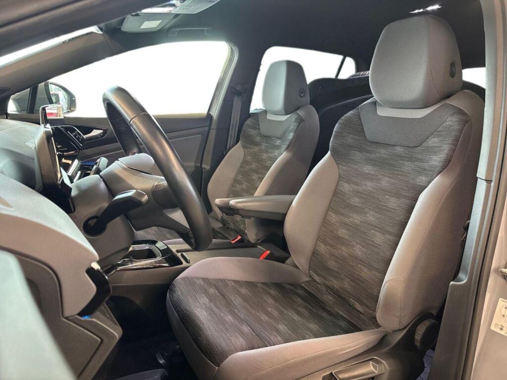 Volkswagen ID.4 2022 Harmaa