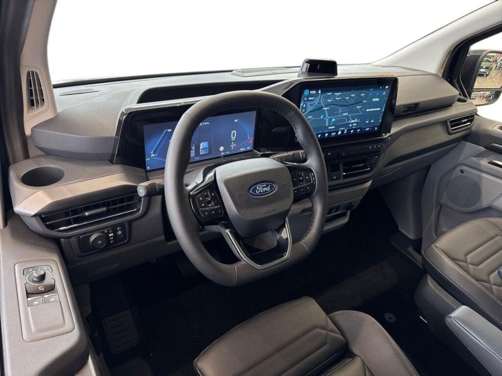 Ford Tourneo Custom 2026 Agate Black