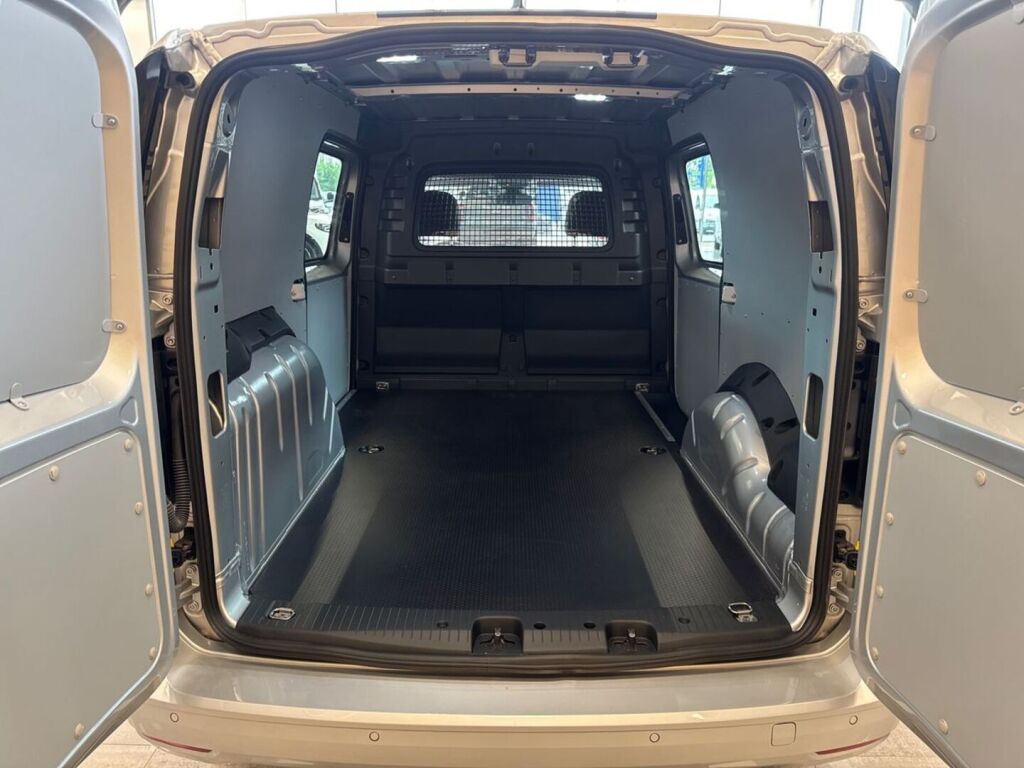 Ford Transit Connect 2026 Stardust Silver