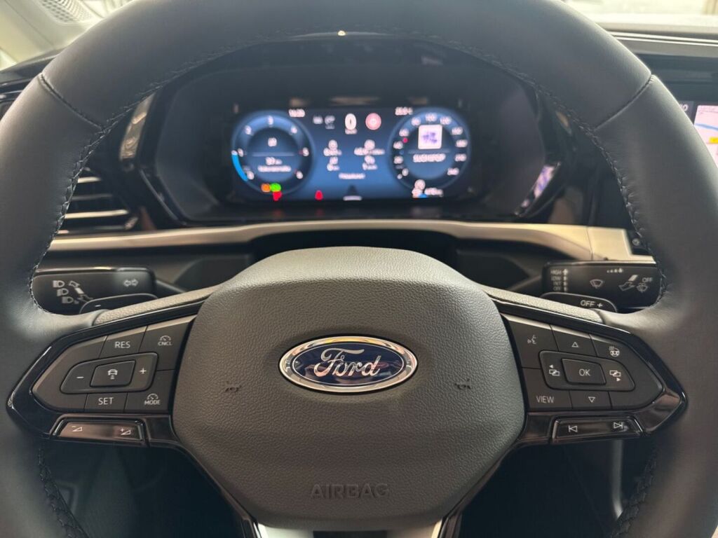 Ford Transit Connect 2026 Stardust Silver