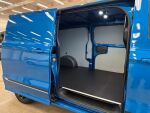 Ford Transit Custom 2026 Sininen