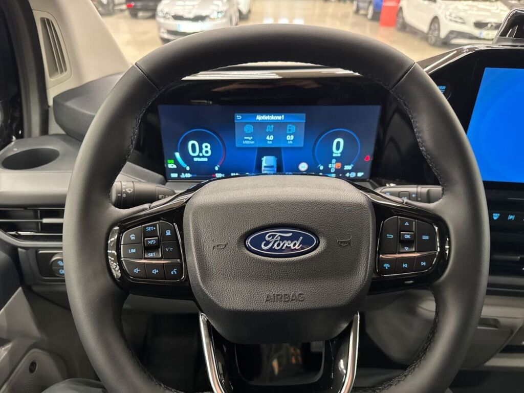 Ford Transit Custom 2026 Musta