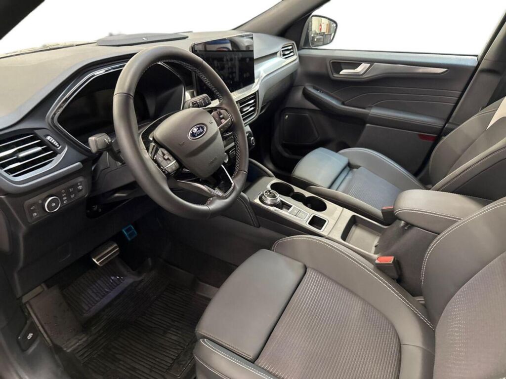 Ford Kuga 2026 Harmaa