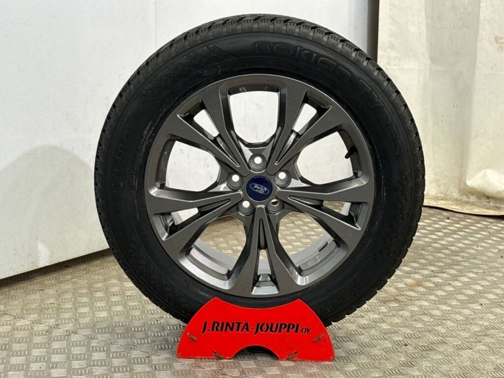 Ford Kuga 2026 Harmaa