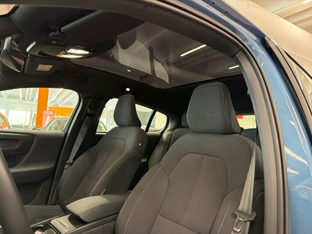 Volvo C40 2022 