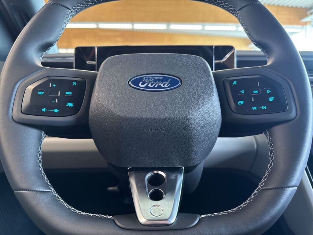 Ford Capri 2026 Frozen White