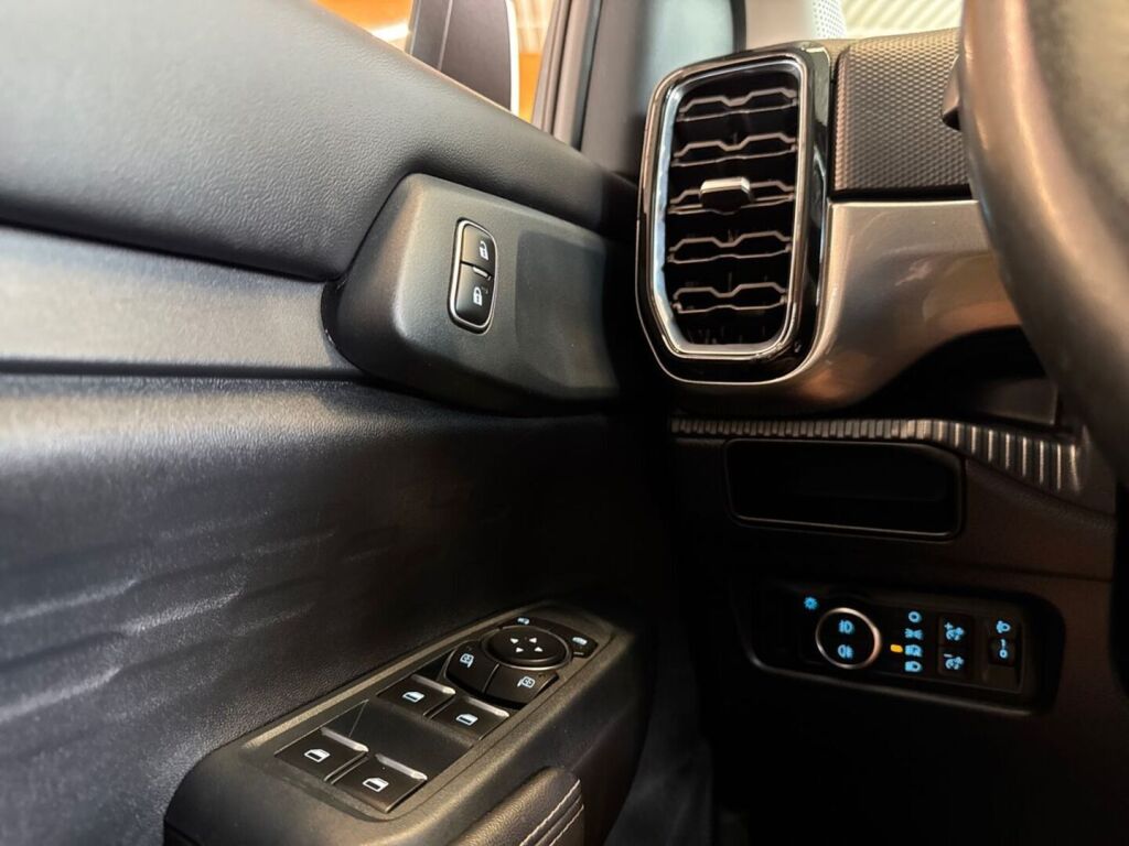 Ford Ranger 2024 Ionic Silver