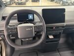Kia PV5 2026 Valkoinen