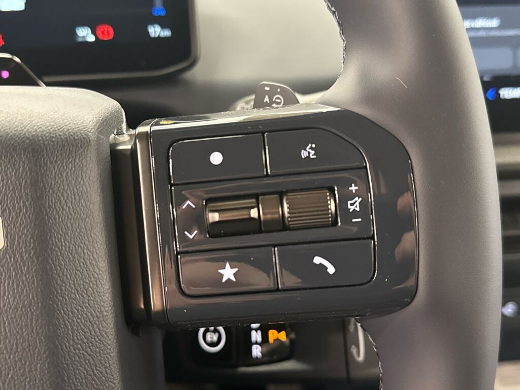 Kia PV5 2026 Valkoinen