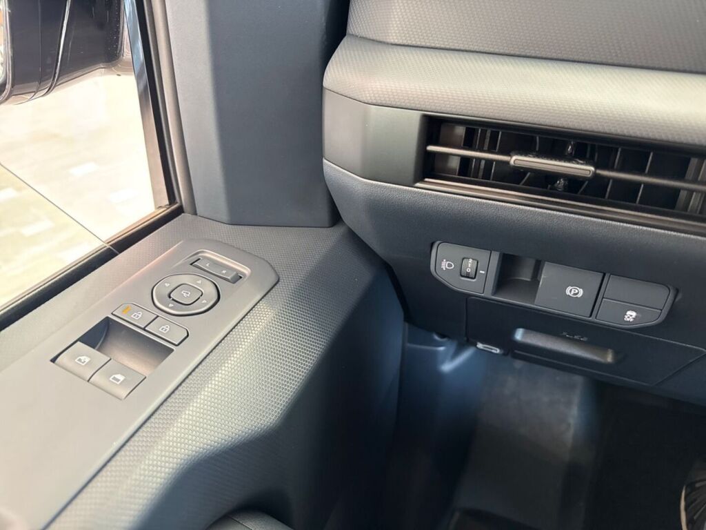 Kia PV5 Cargo 2026 Harmaa