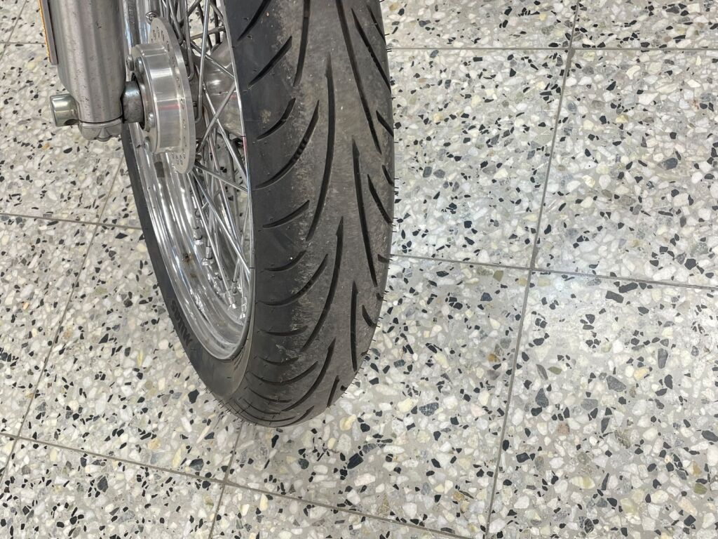 Harley-davidson DYNA 2006 