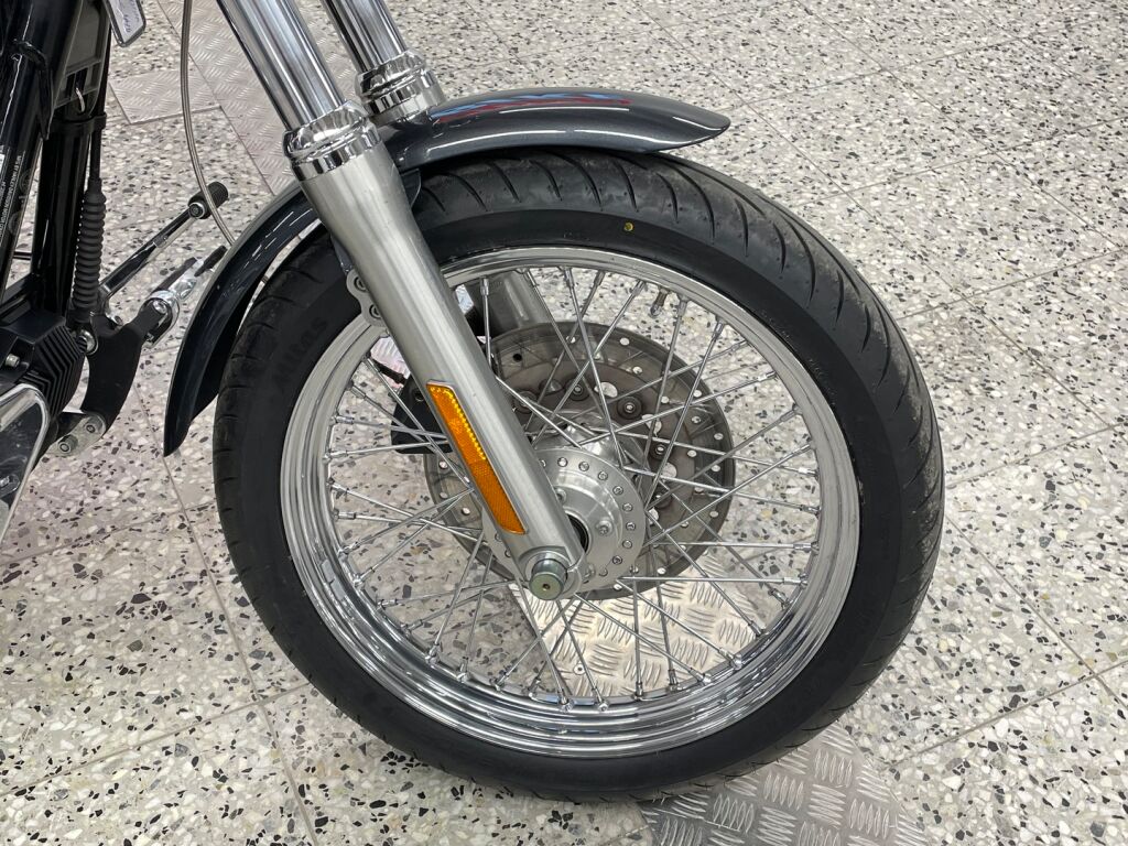 Harley-davidson DYNA 2006 