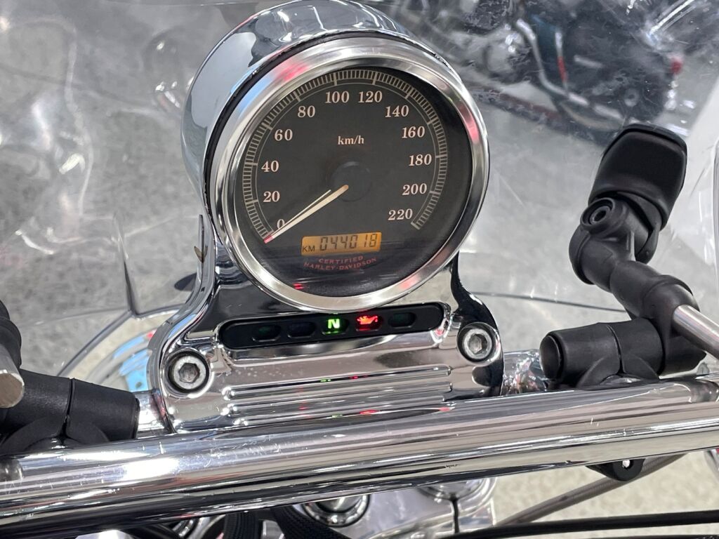 Harley-davidson DYNA 2006 