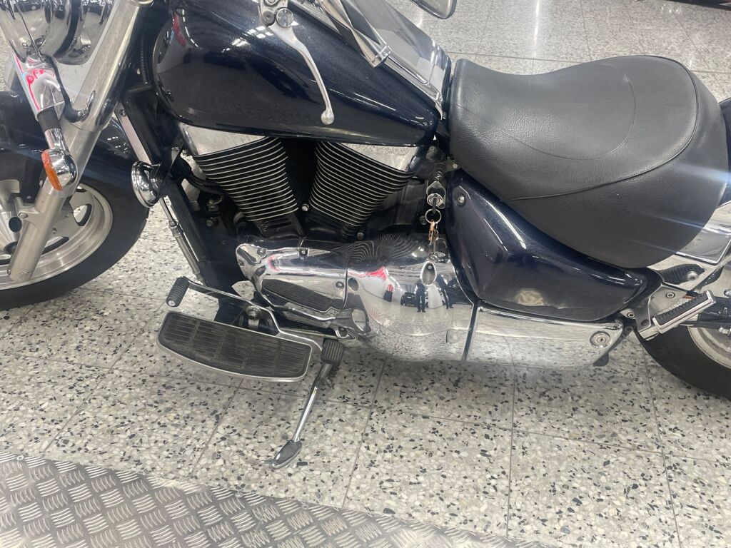 Suzuki Intruder 1998 