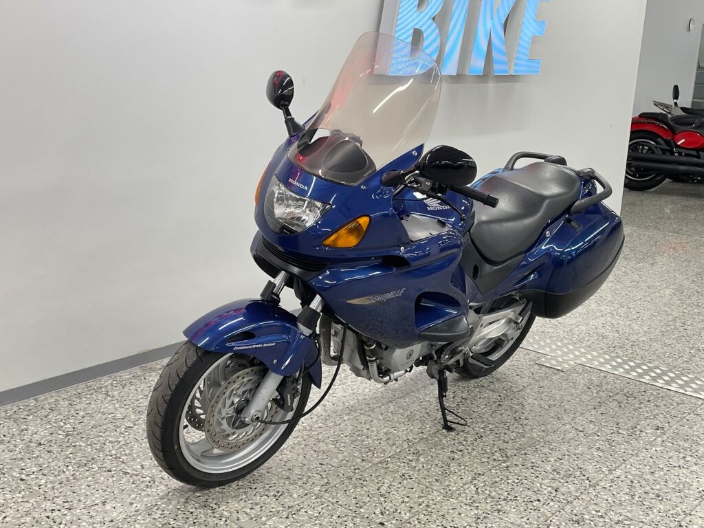 Honda NT 2003 Sininen