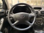 Toyota Avensis 2004 Musta