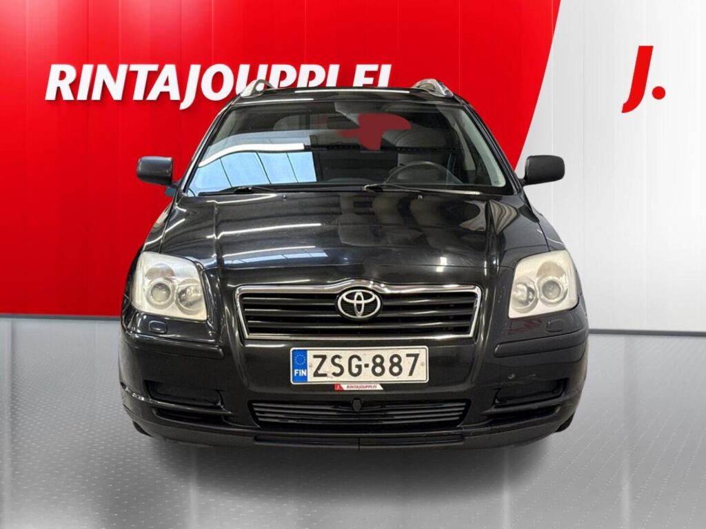 Toyota Avensis 2004 Musta