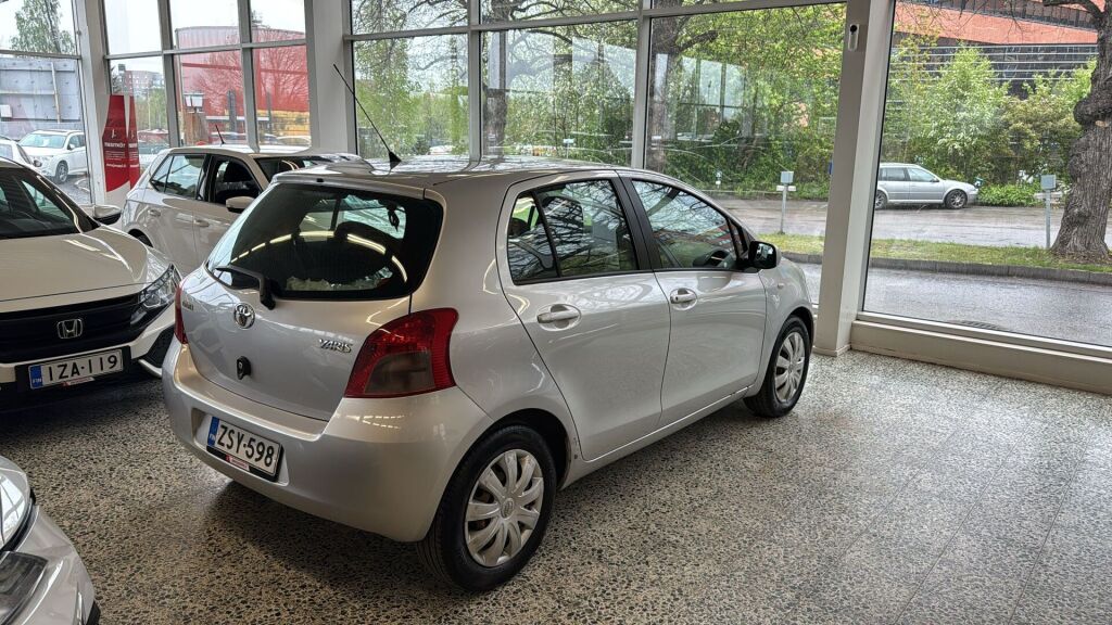 Toyota Yaris 2008 Hopea