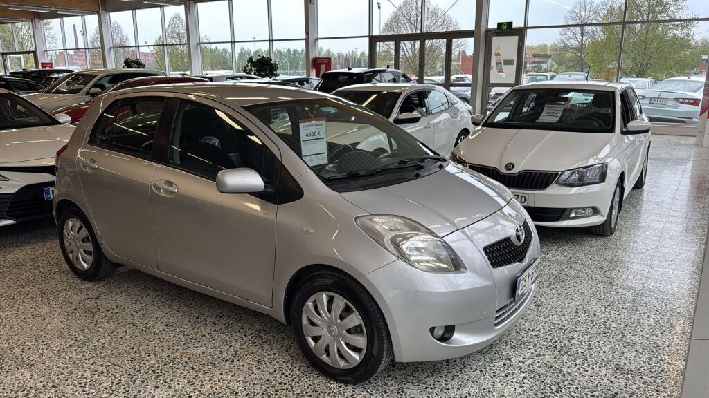 Toyota Yaris 2008 Hopea