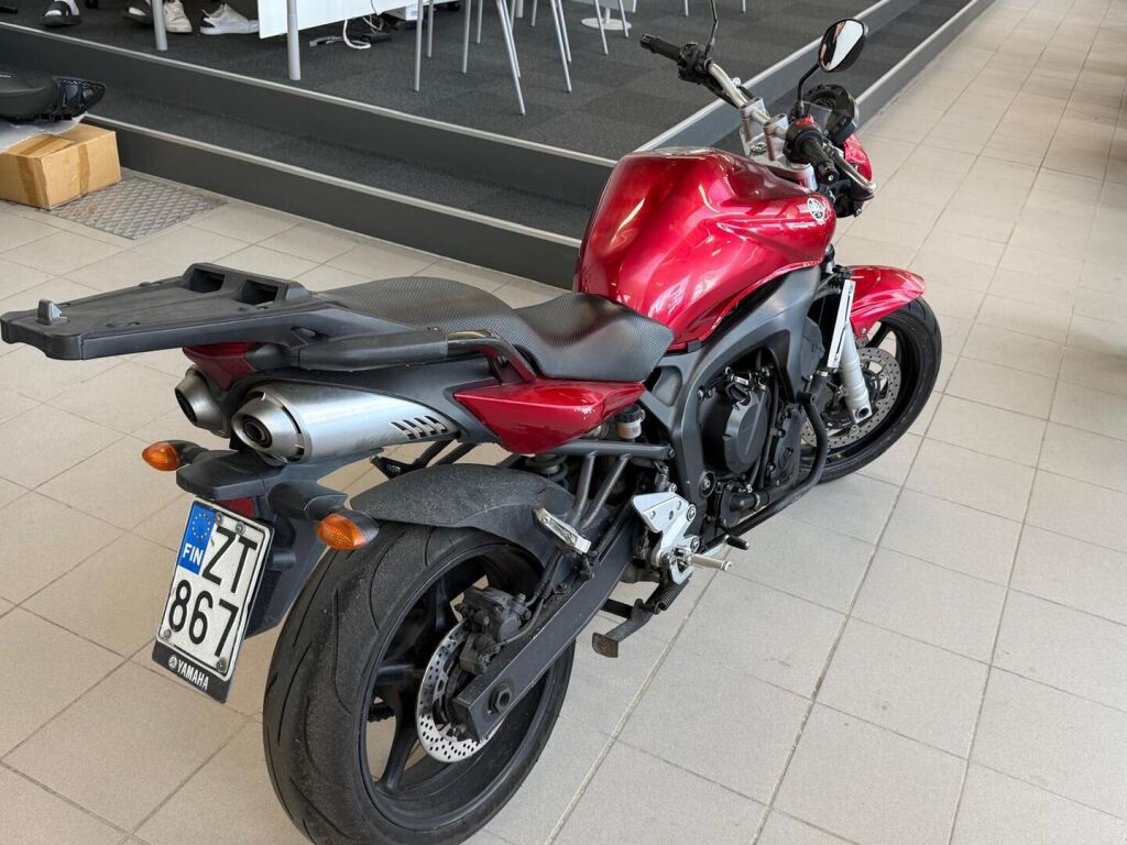 Yamaha FZ6-N 2007 Musta