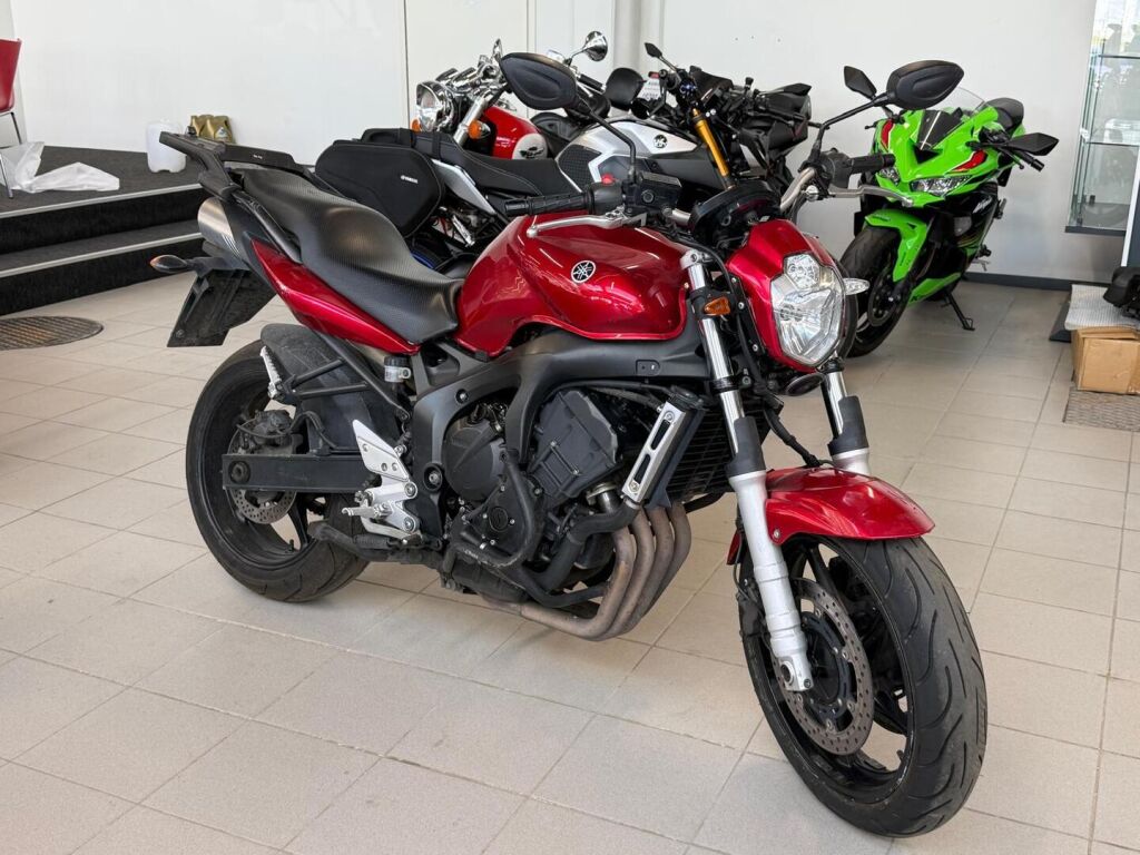 Yamaha FZ6-N 2007 Musta