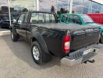 Nissan Navara 2003 Musta